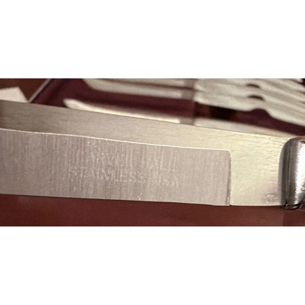 Carvel Hall Stainless Steel Steak Knives Vintage Set/8 In Box Made in USA.  EUC!